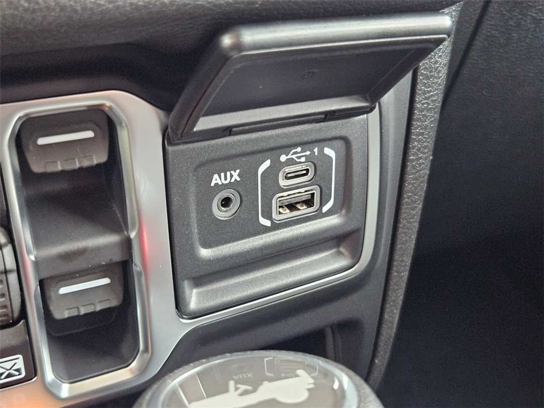 2026 Jeep Wrangler Sport - Image 26