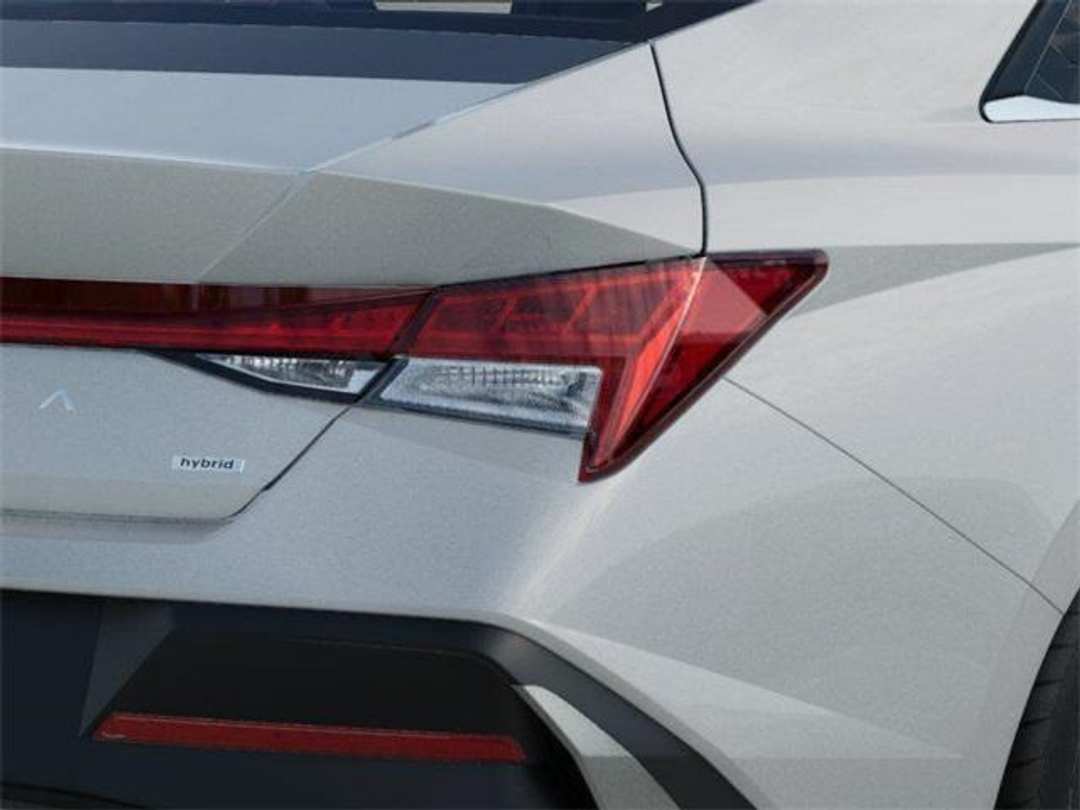 2026 Hyundai Elantra Limited - Image 10
