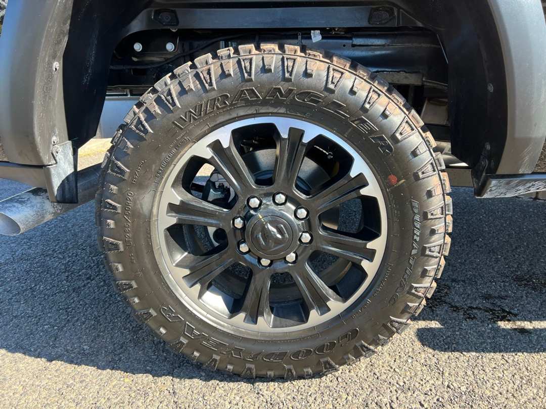 2026 Ram 2500 Tradesman - Image 8