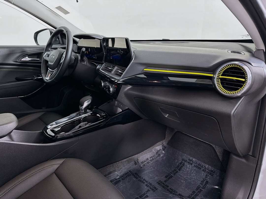 2024 Chevrolet Trax ACTIV - Image 28