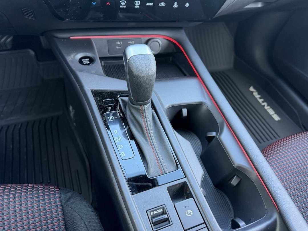 2026 Nissan Sentra SR - Image 25