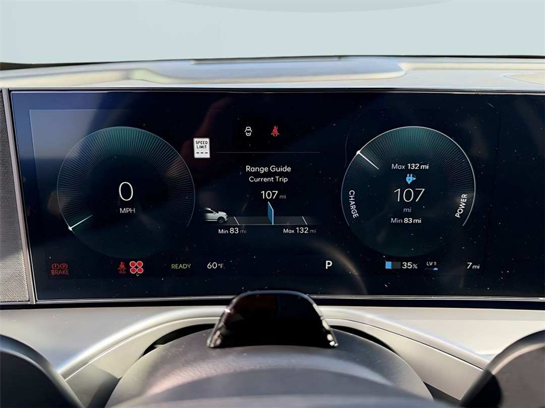 2026 Hyundai Ioniq 9 Performance Calligraphy - Image 20