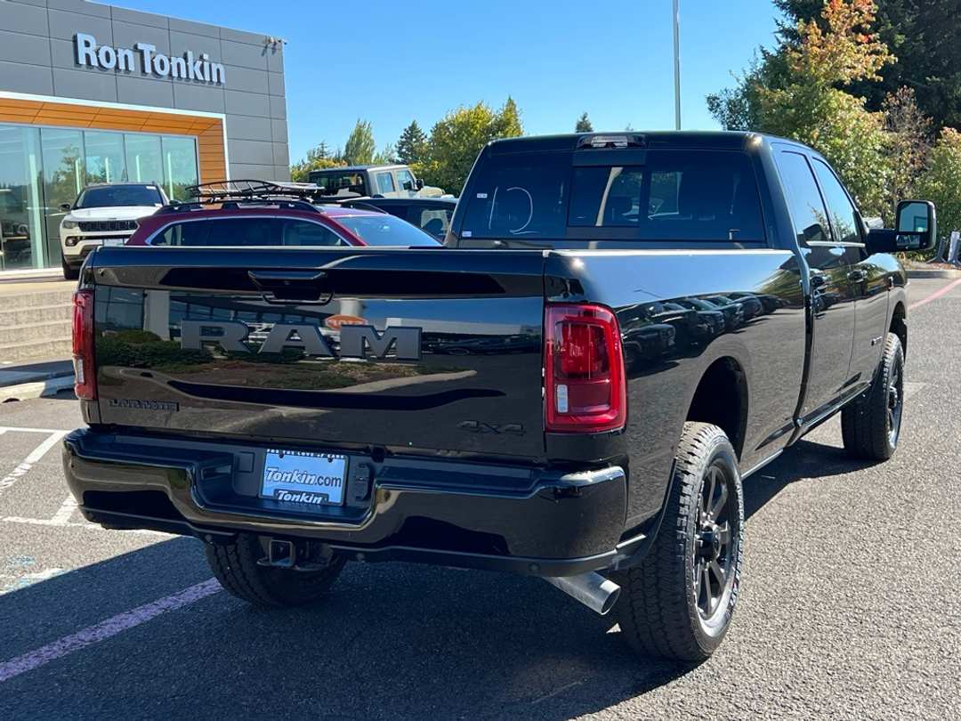 2026 Ram 3500 Laramie - Image 7
