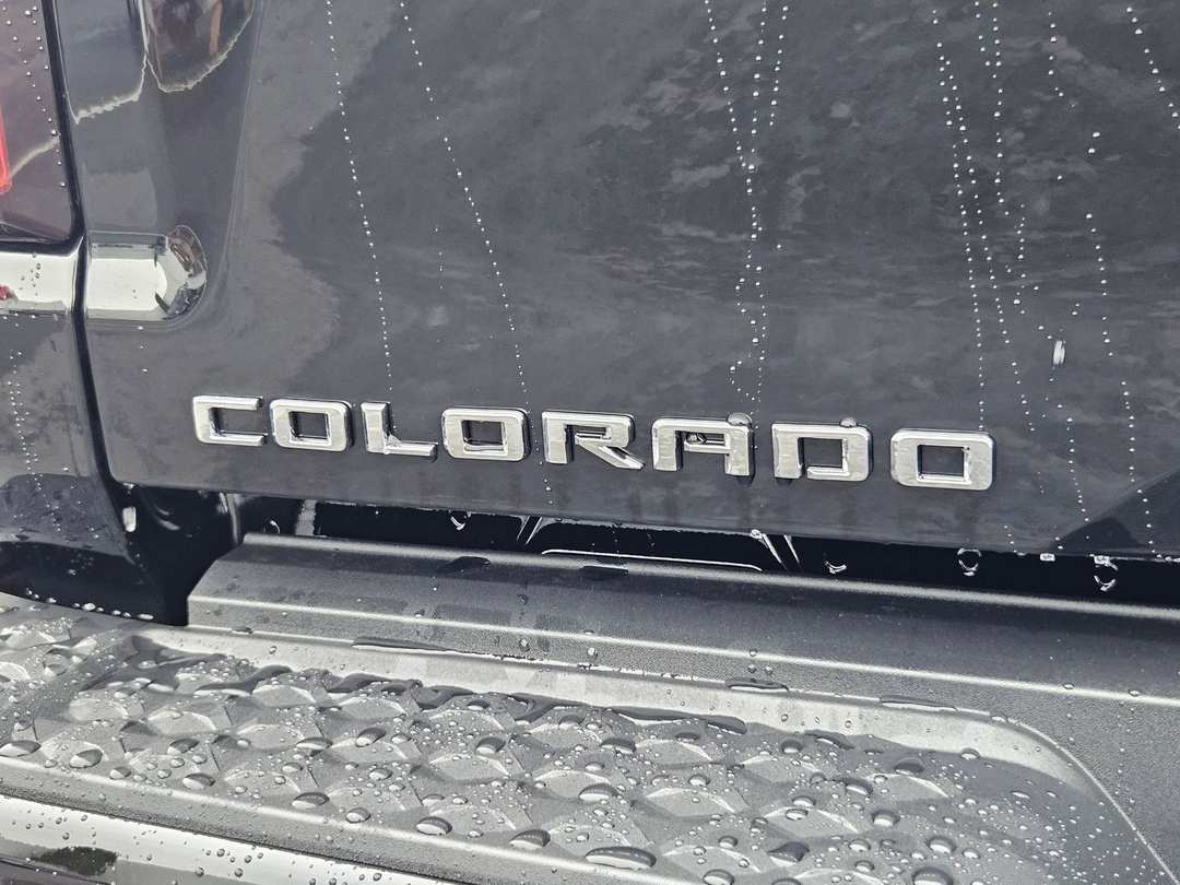 2026 Chevrolet Colorado Z71 - Image 37