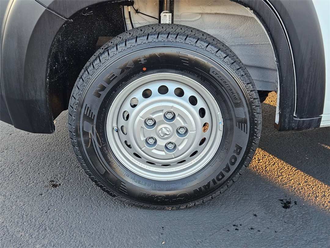 2026 Ram Promaster 1500 Low Roof - Image 39