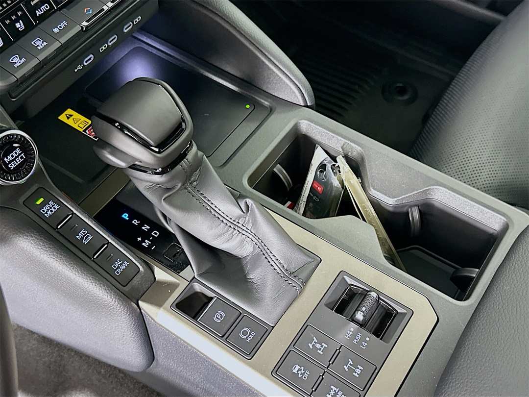 2026 Toyota Land Cruiser Base - Image 17