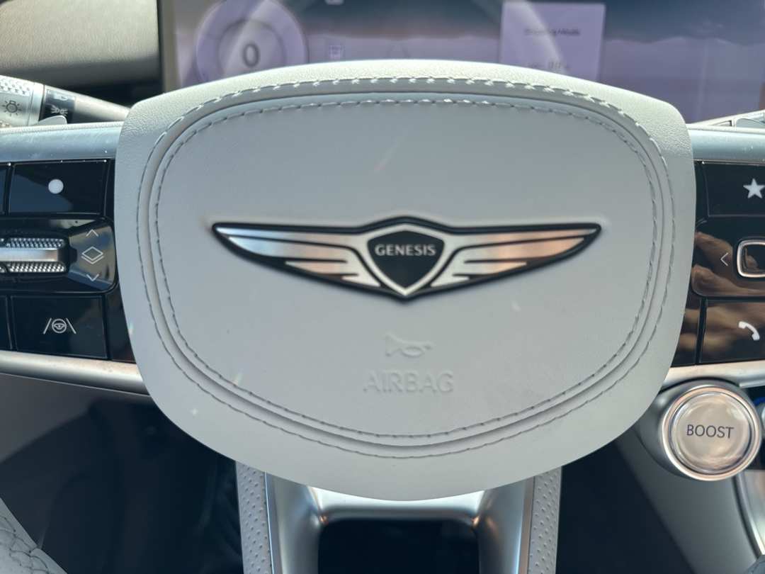 2026 Genesis Electrified Gv70 - Image 36