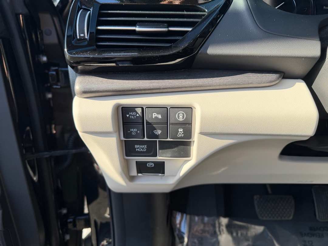 2026 Acura RDX Advance Package - Image 17