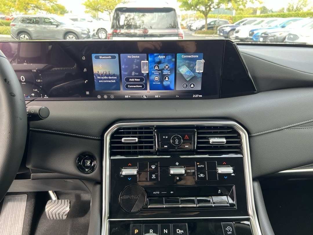 2026 Nissan Armada SV - Image 18