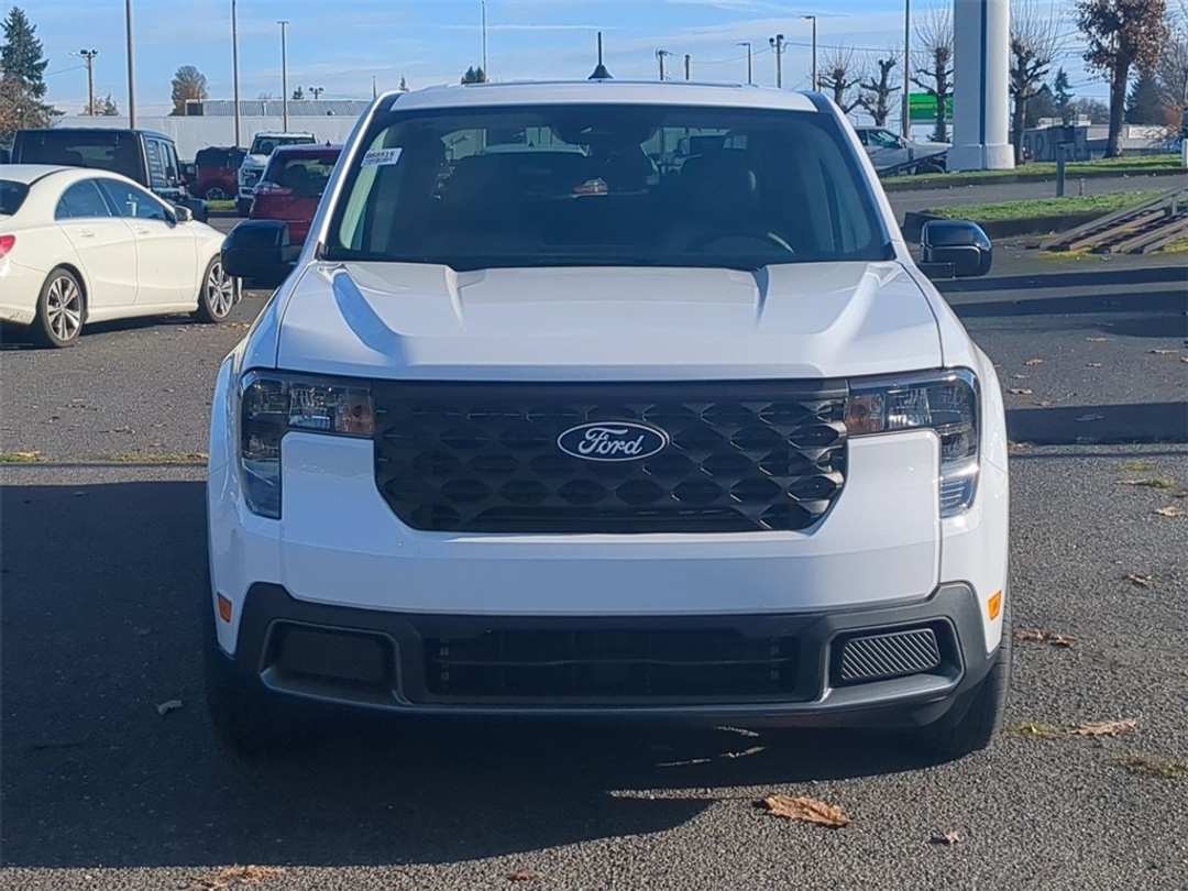 2025 Ford Maverick XLT - Image 8