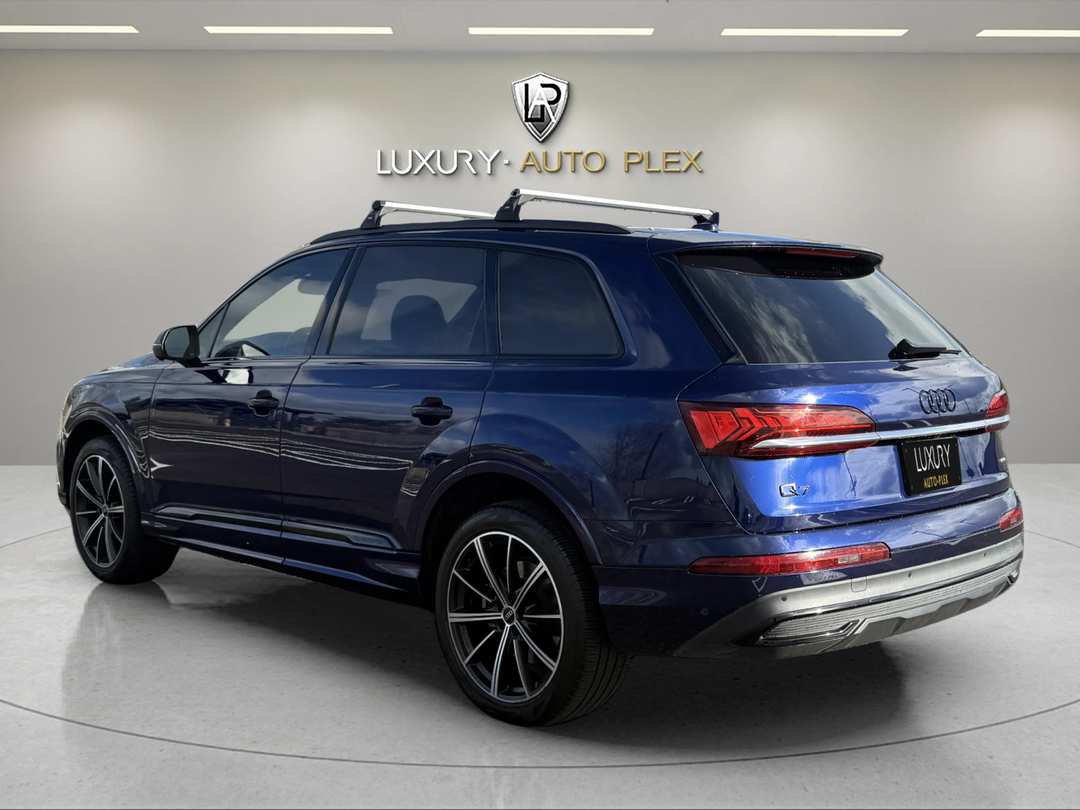 2021 Audi Q7 55 TFSI PREMIUM PLUS - Image 3