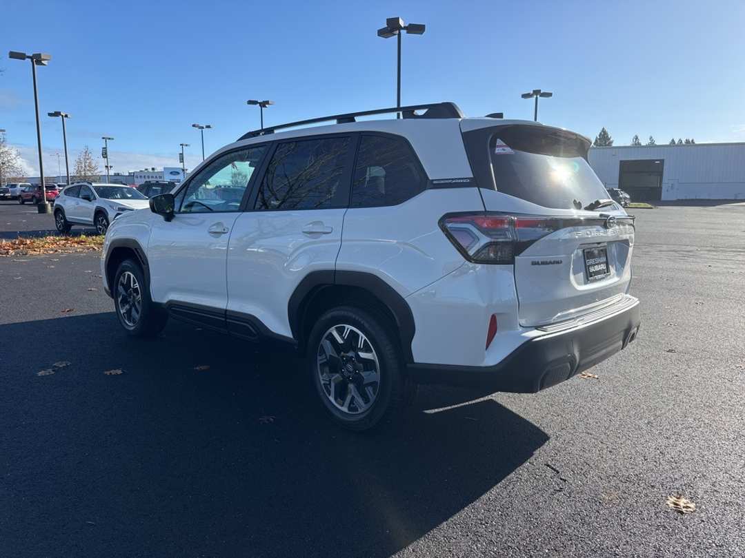 2026 Subaru Forester Premium - Image 5