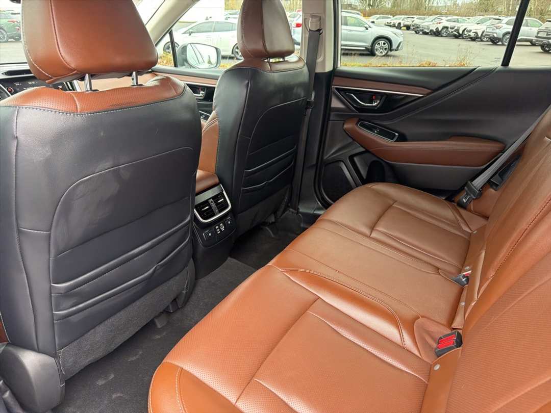 2023 Subaru Outback Touring XT - Image 18