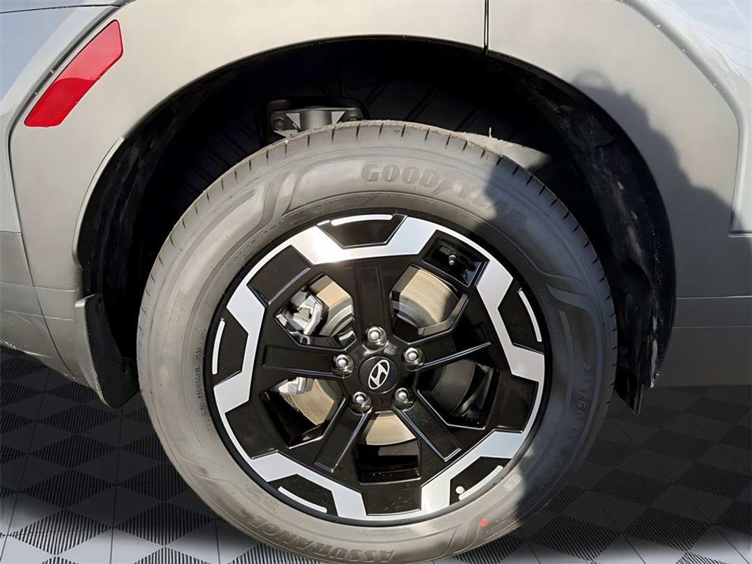 2026 Hyundai Santa Fe SEL - Image 9