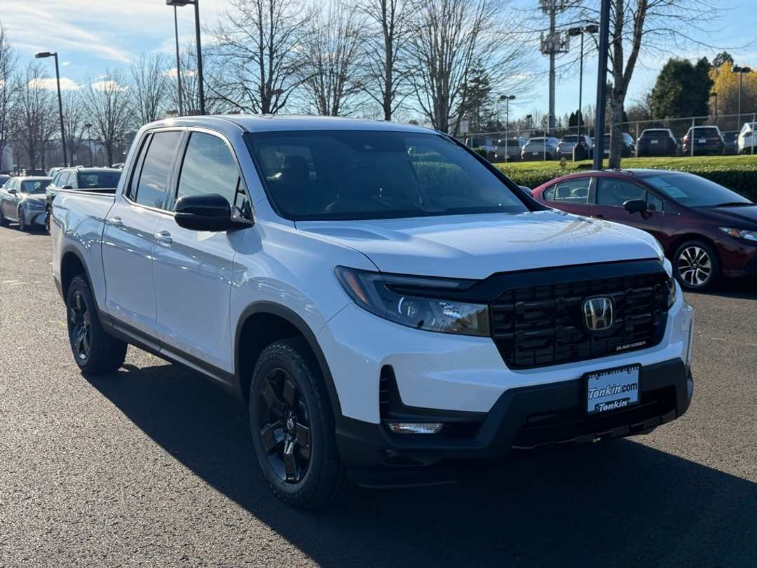 2026 Honda Ridgeline Black Edition - Image 2