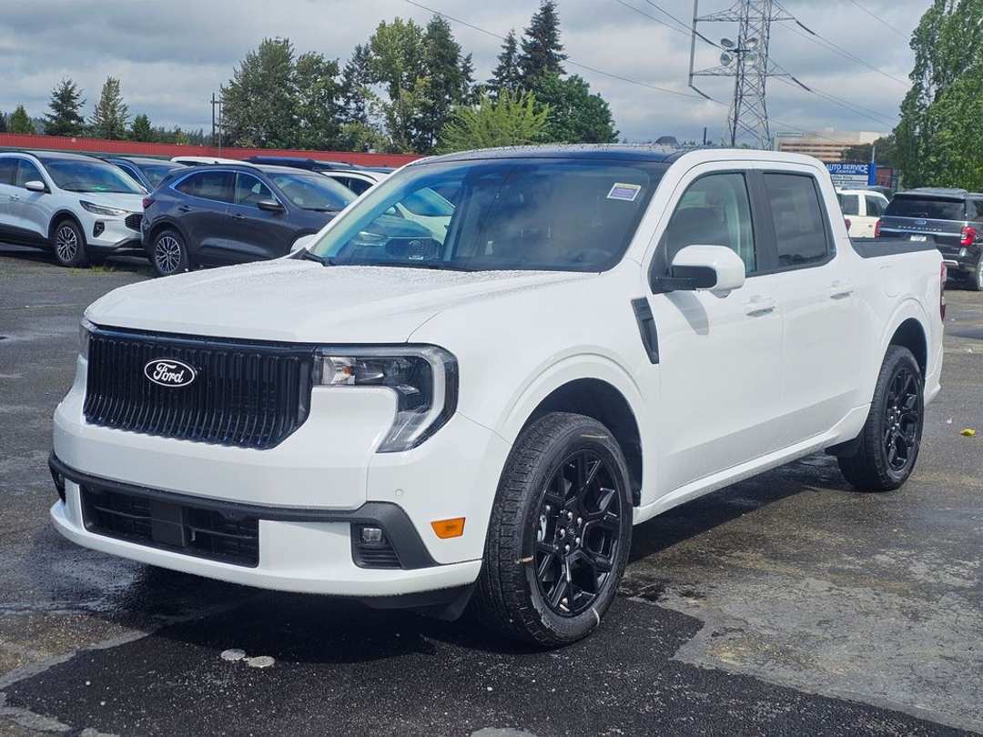 2025 Ford Maverick Lobo High - Image 3