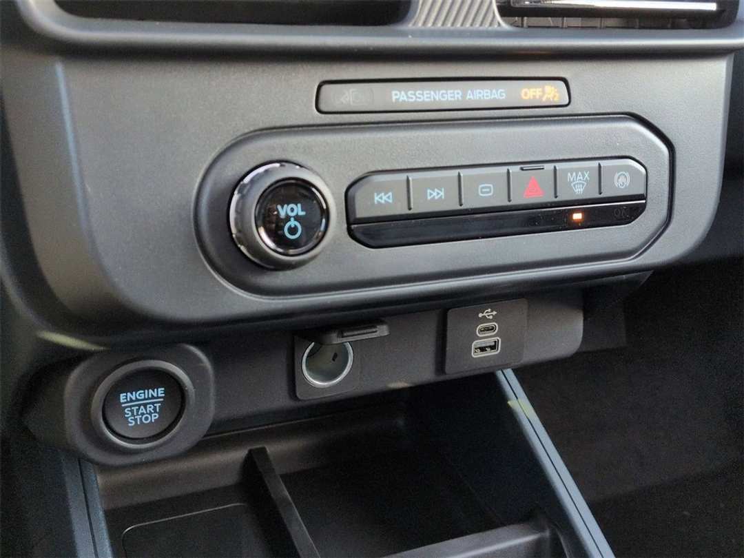 2026 Ford Maverick Lobo Standard - Image 19