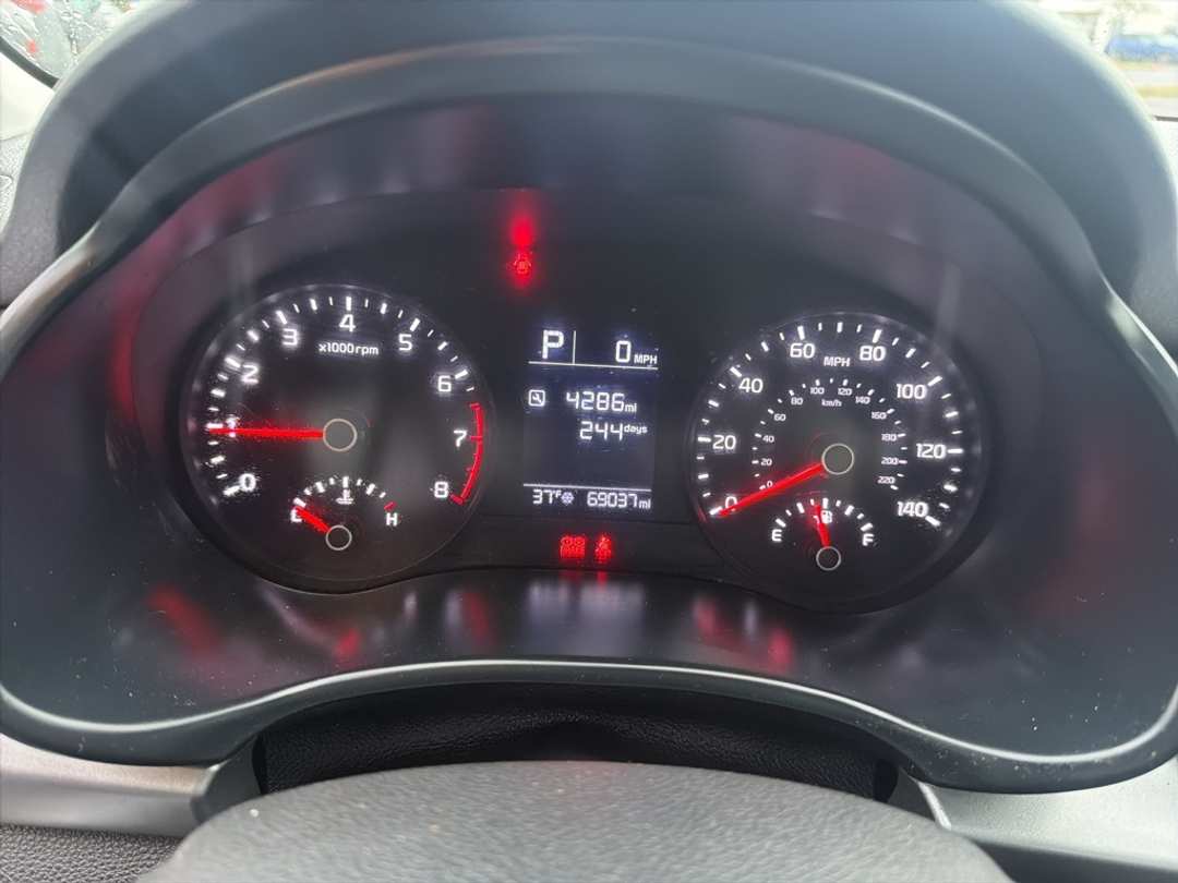 2021 Kia Rio LX - Image 27