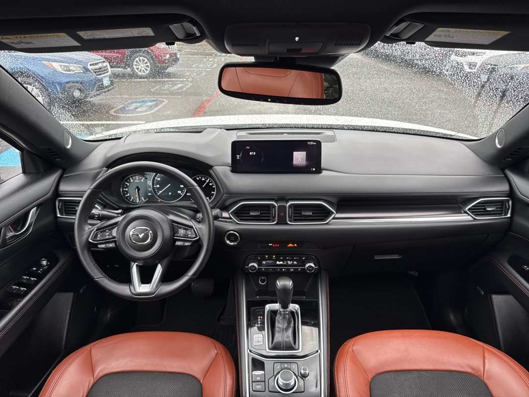 2024 MAZDA CX-5 2.5 Carbon Turbo - Image 24