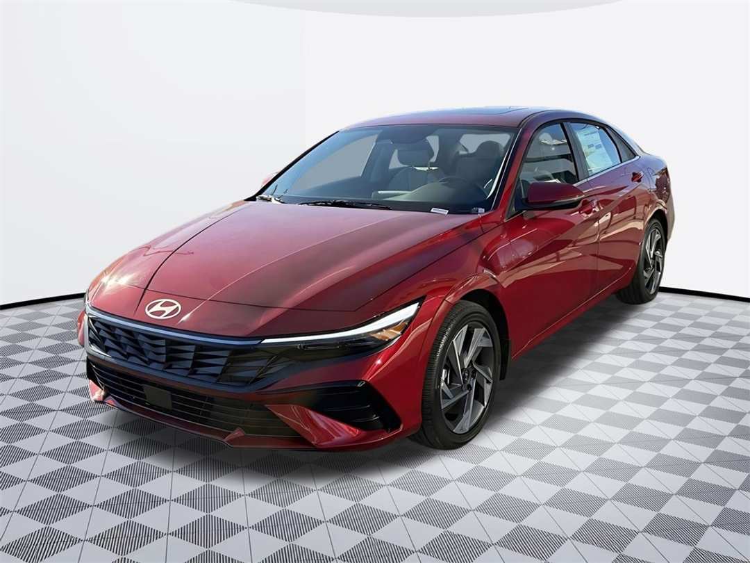 2026 Hyundai Elantra Limited - Image 4