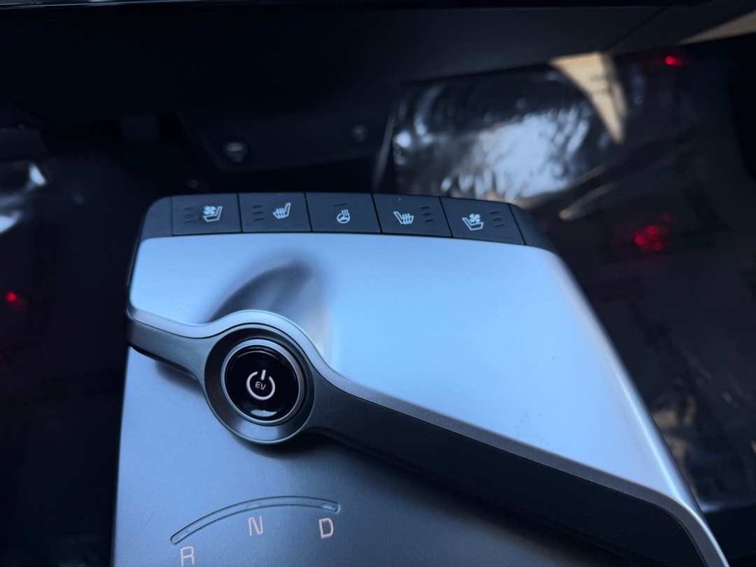 2022 Kia Ev6 Wind - Image 25