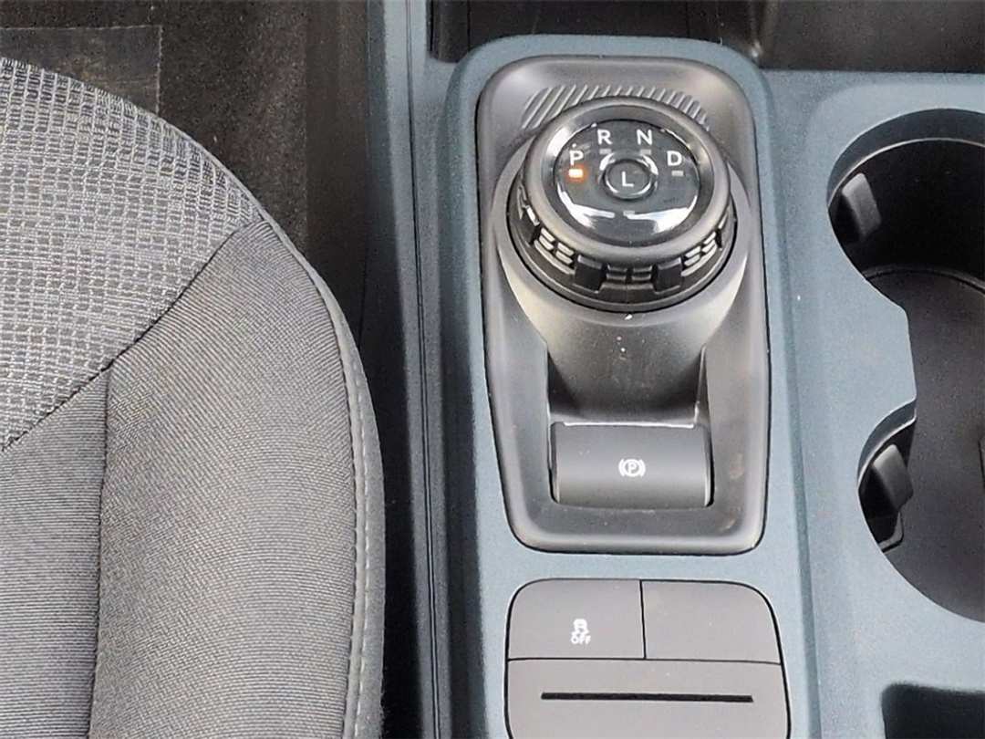 2026 Ford Maverick XL - Image 17