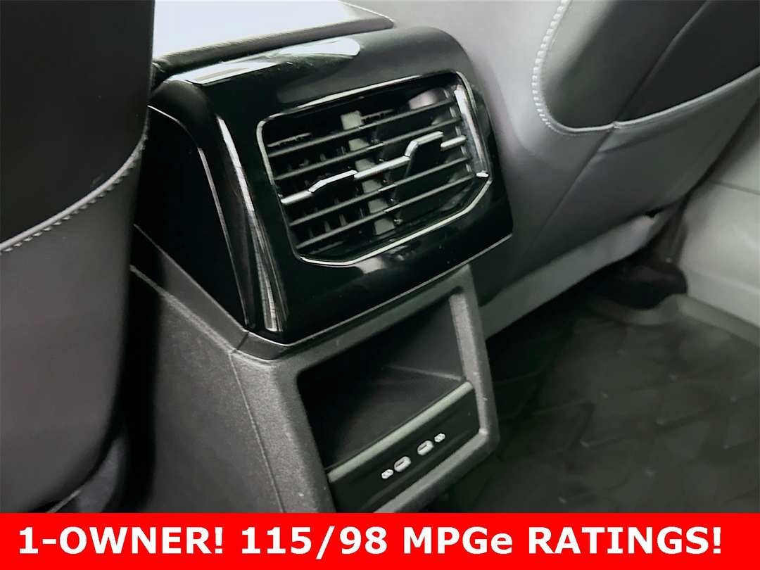 2023 Volkswagen Id.4 Pro S - Image 24