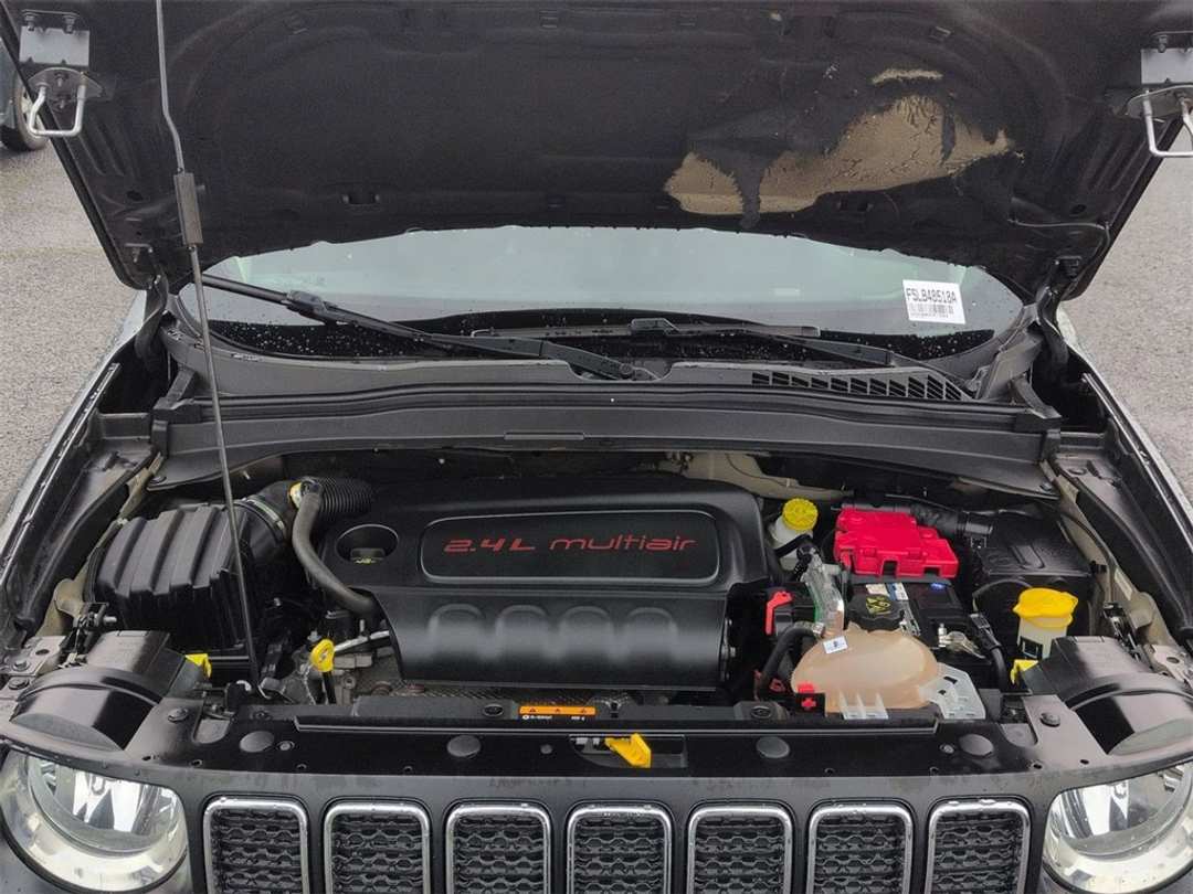 2020 Jeep Renegade Sport - Image 32