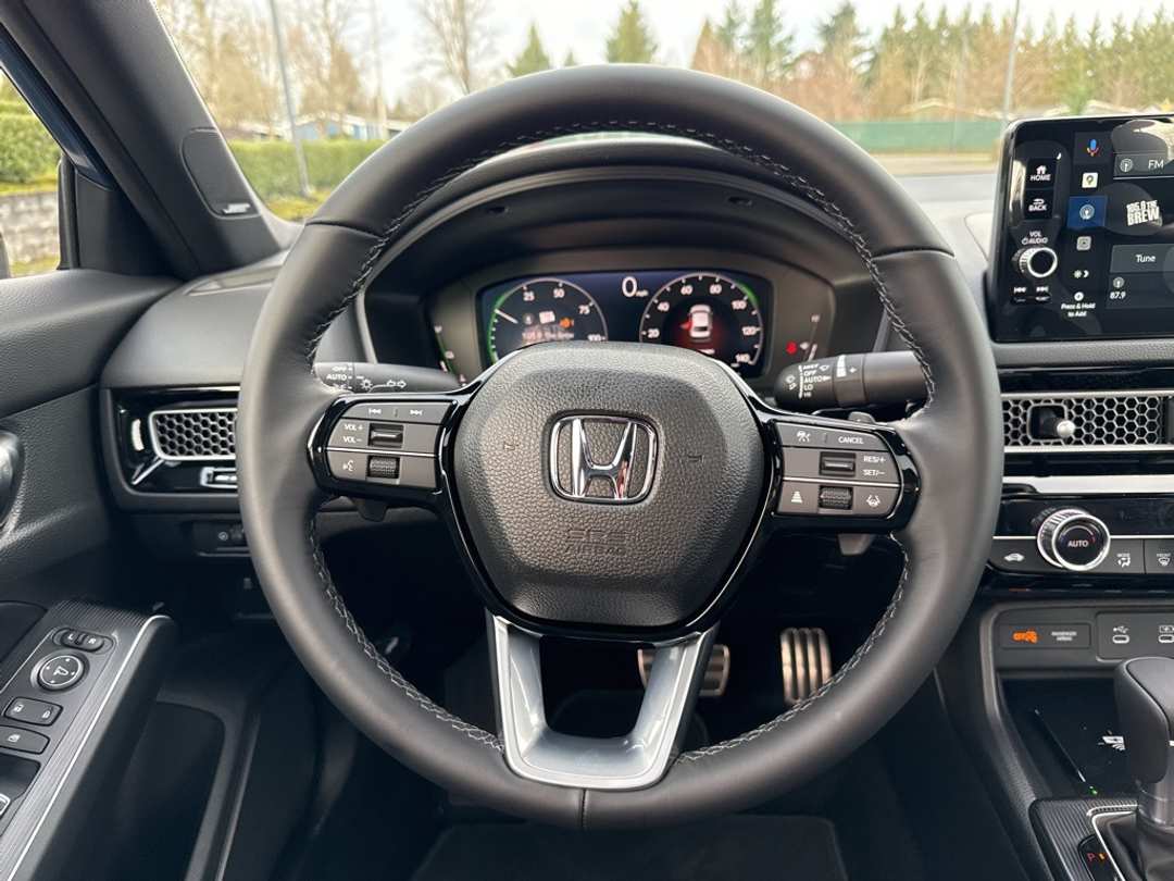 2026 Honda Civic Sport Touring - Image 21