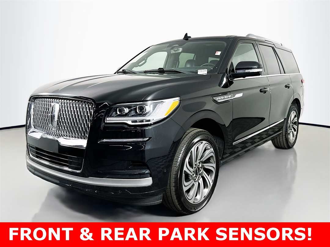 2023 Lincoln Navigator Reserve - Image 3