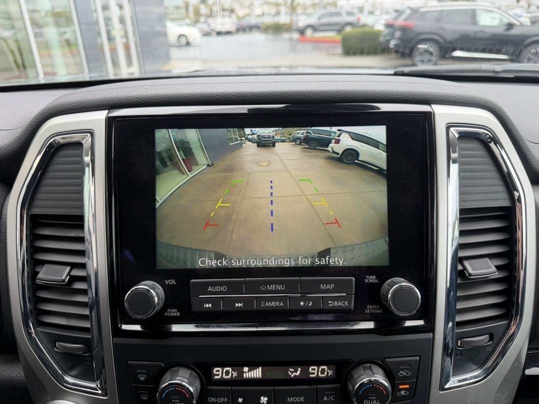 2020 Nissan Titan SV - Image 21
