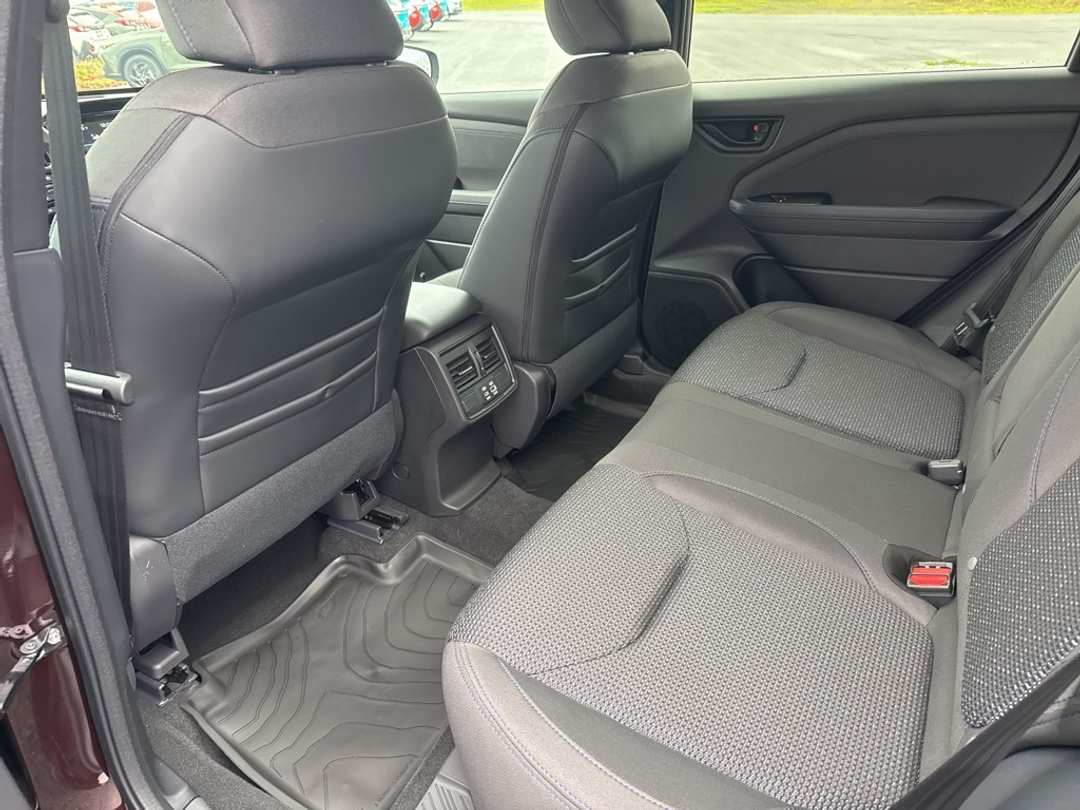 2026 Subaru Forester Premium - Image 18