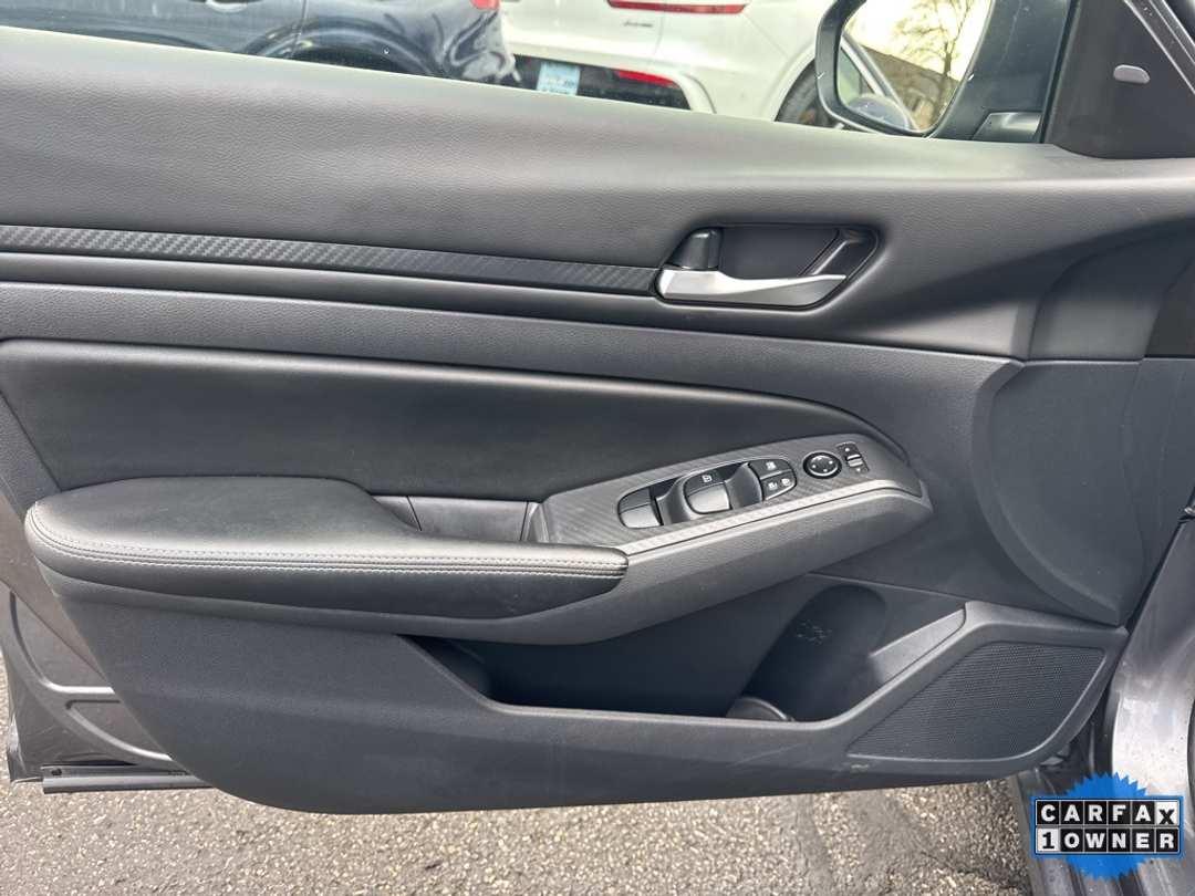 2024 Nissan Altima 2.5 SV - Image 15