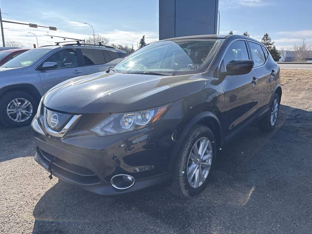 2018 Nissan Qashqai S - Image 2