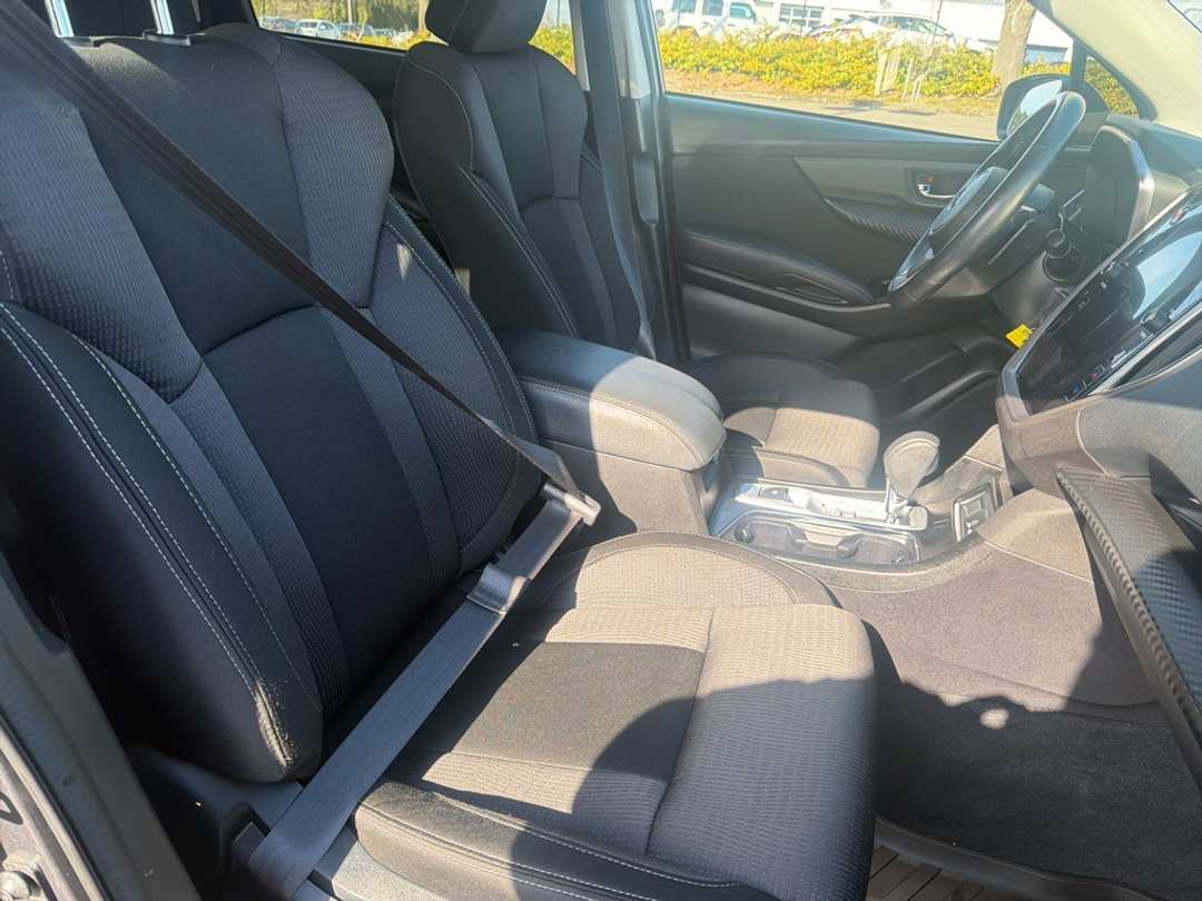 2023 Subaru Ascent Premium - Image 28