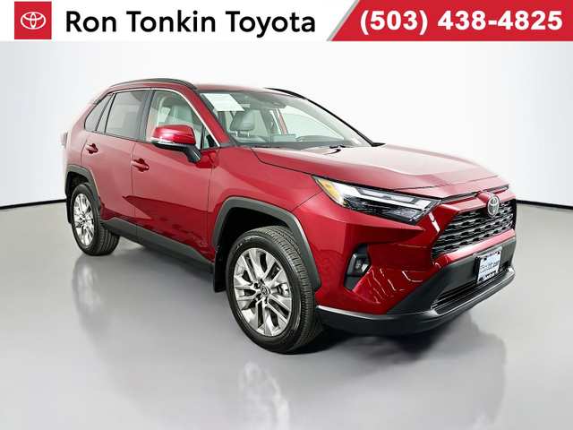 2025 Toyota Rav4 XLE Premium