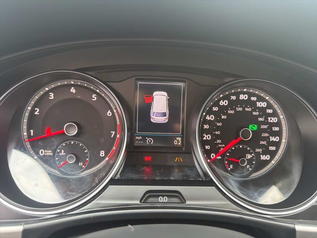 2018 Volkswagen Atlas SEL - Image 32