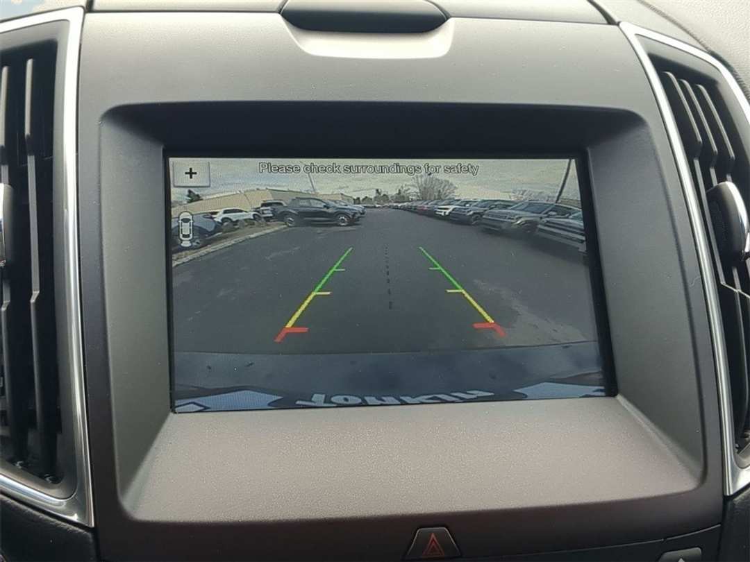 2017 Ford Edge Sport - Image 19