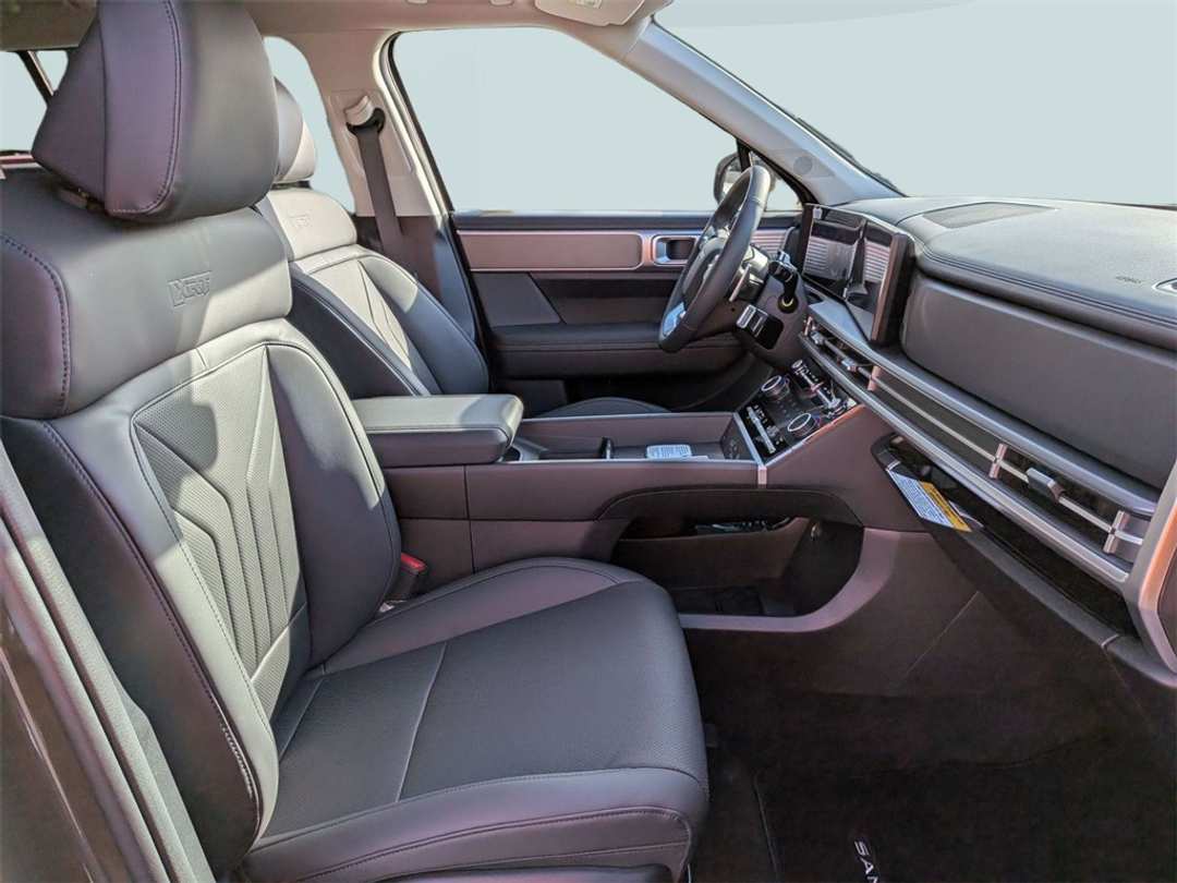2026 Hyundai Santa Fe XRT - Image 33