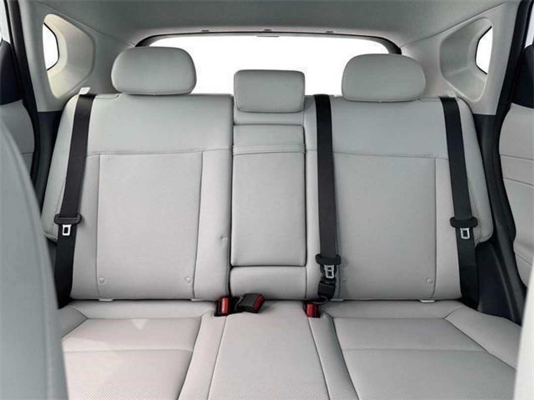 2026 Hyundai Kona SEL Premium - Image 16