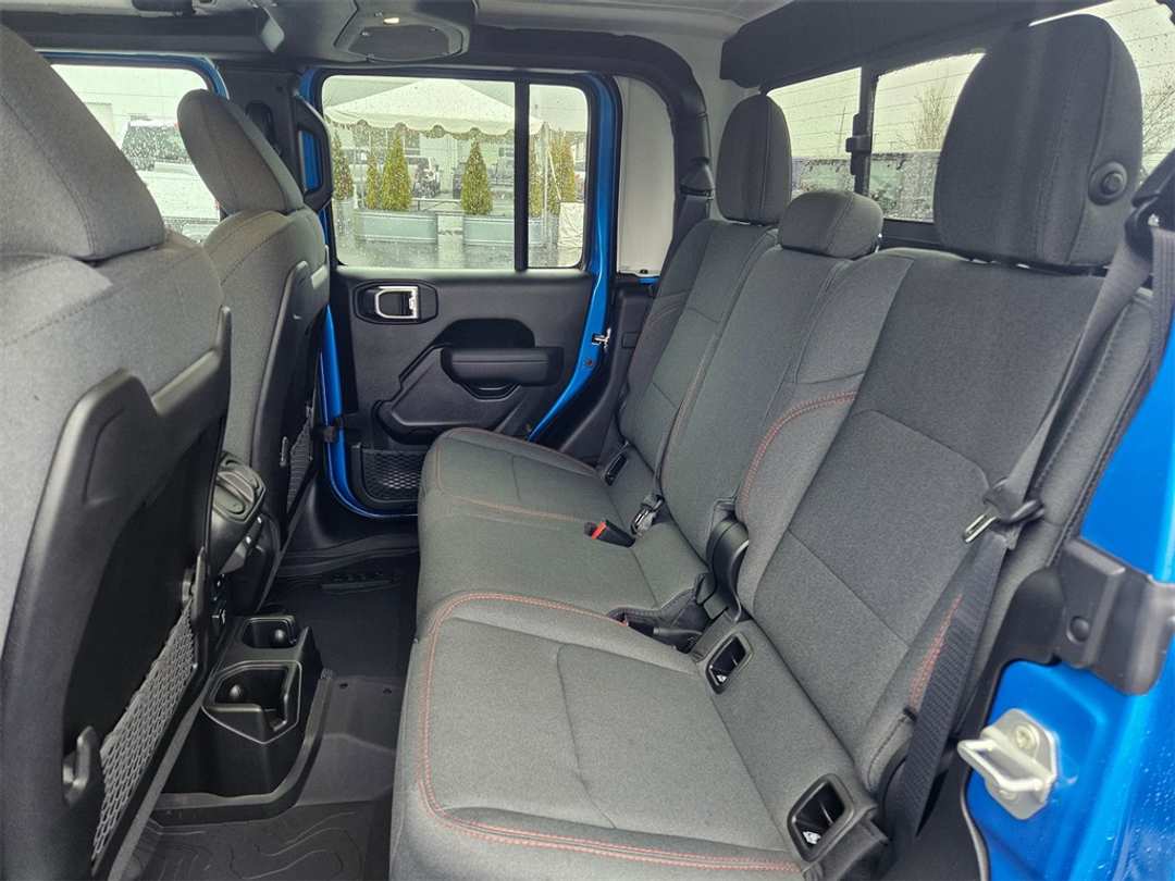 2026 Jeep Gladiator Rubicon - Image 30