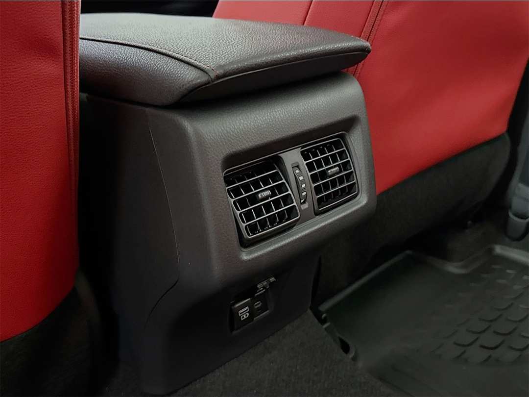 2026 Toyota Camry XSE - Image 27