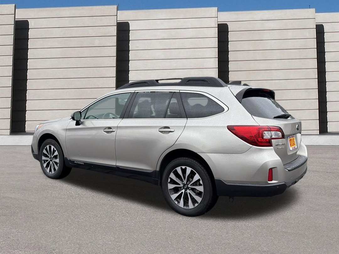 2017 Subaru Outback Limited - Image 3