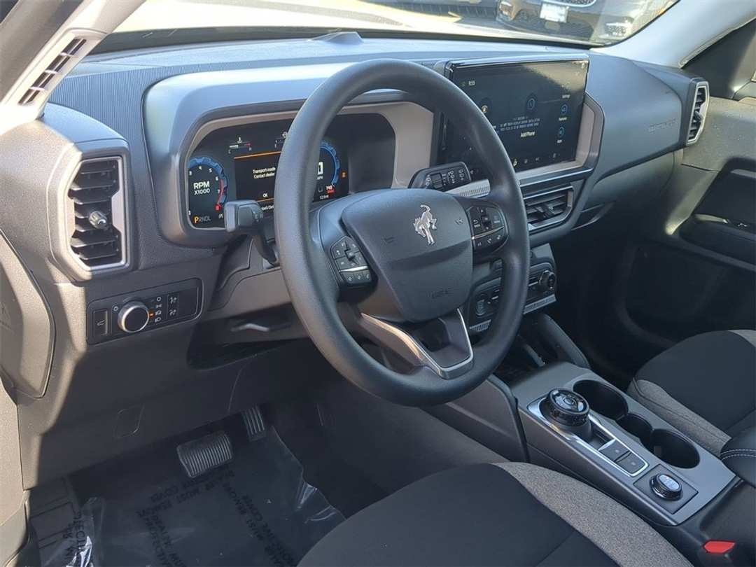 2025 Ford Bronco Sport Big Bend - Image 11