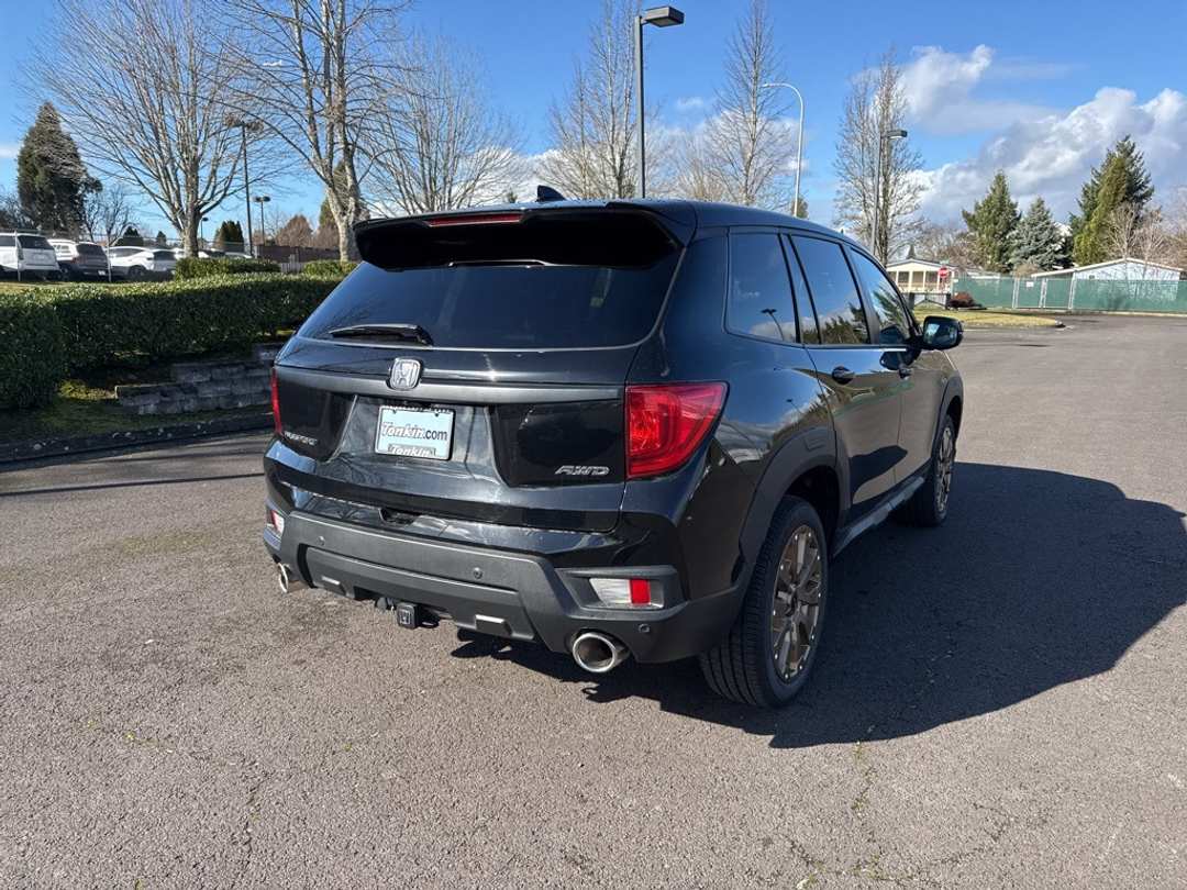2022 Honda Passport EXL - Image 7