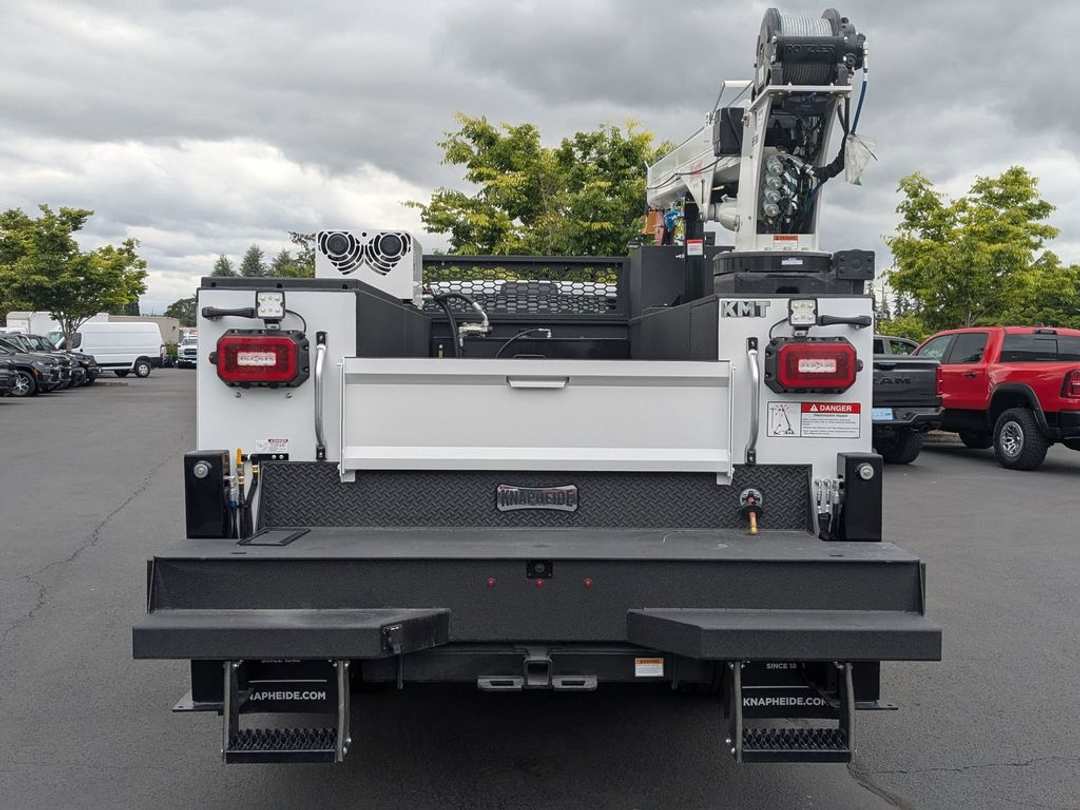 2024 Ram 5500Hd Tradesman - Image 3