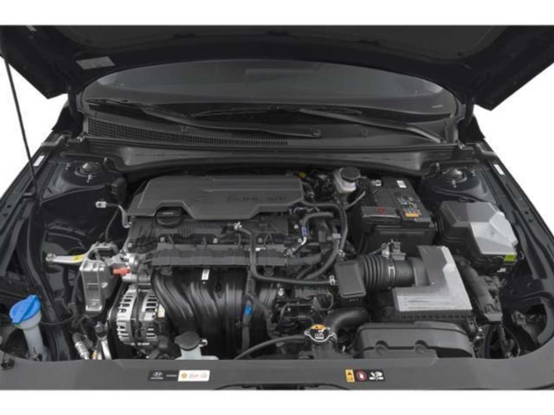 2026 Hyundai Elantra SEL Sport - Image 12