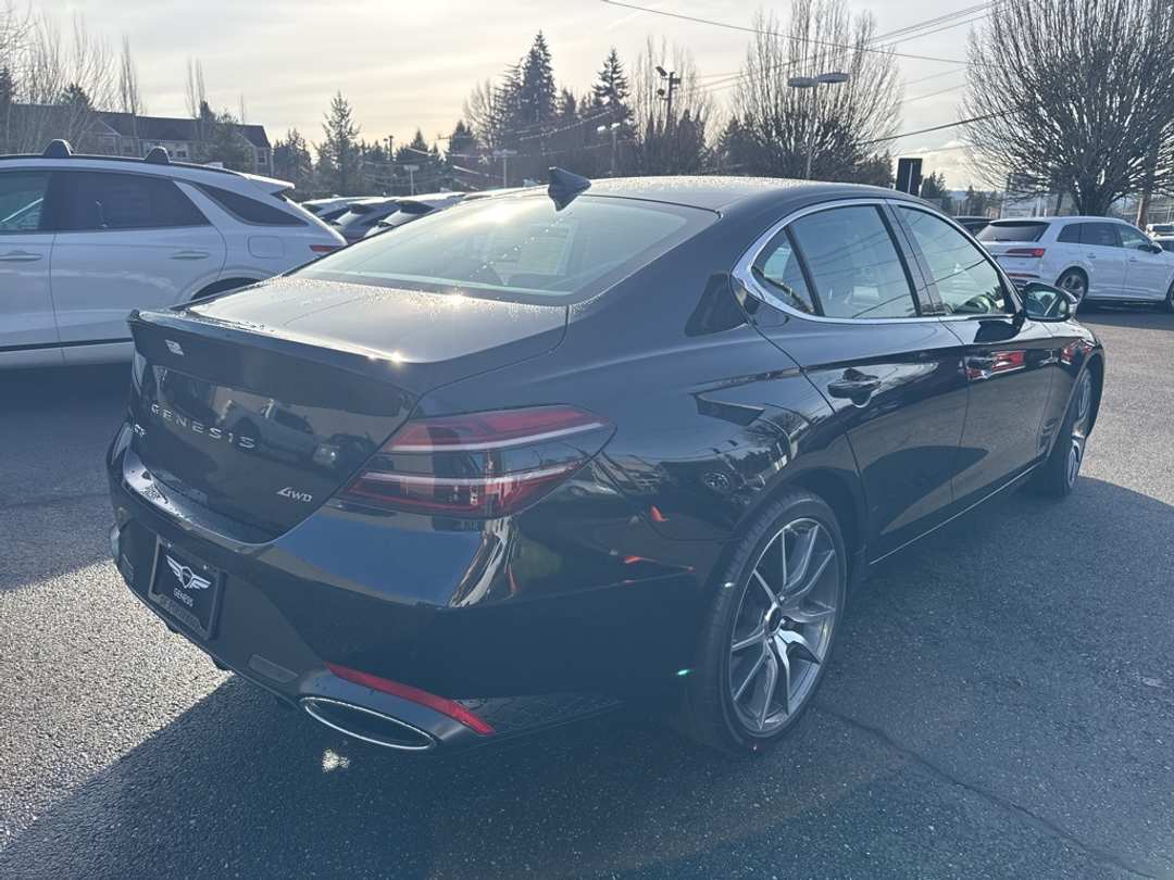 2026 Genesis G70 2.5T - Image 7