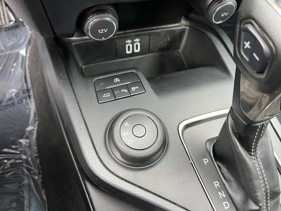 2020 Ford Ranger Lariat - Image 24