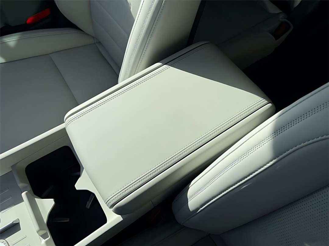 2026 Hyundai Santa Fe Calligraphy - Image 25